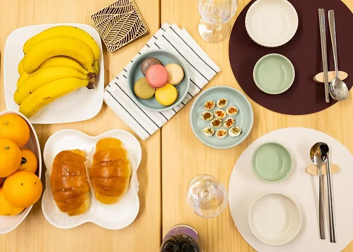 Hangang #lotteworld #coex #kspo #asanmedicalcenter #song-su #jam-sil #lottetower Bed & Breakfast Seul